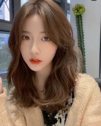 -东方美妍小鹏造型