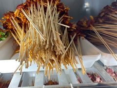 -拈签一笑黄牛肉辣卤串串