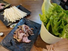 生菜-·缸桶屋·韩式牛肋条自助烤肉(西湖D11店)