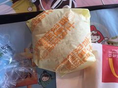 -麦当劳(展览路店)