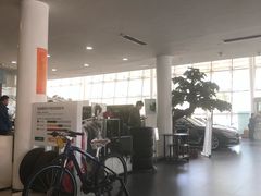 -北京晨德宝宝马4S店(金港汽车公园店)