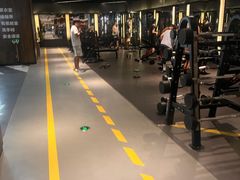 -银吉姆健身(平江万达馆)