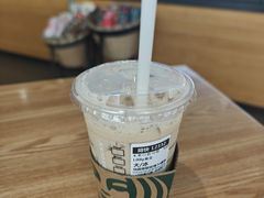 -星巴克(广州中华广场B1层店)