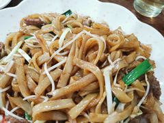 干炒牛河-南记食粥坊·宵夜大排档(莲花总店)