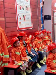 -奈尔宝家庭中心·亲子餐厅(华采天地店)