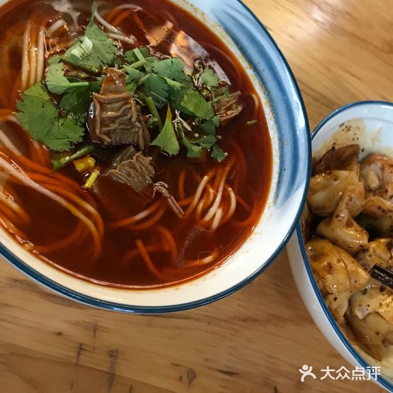 老成都牛肉杂酱面(九洲·上尚城店)
