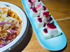 -忆江南·金鹏船宴