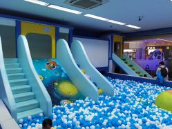 -孩子王童乐园(马群店)