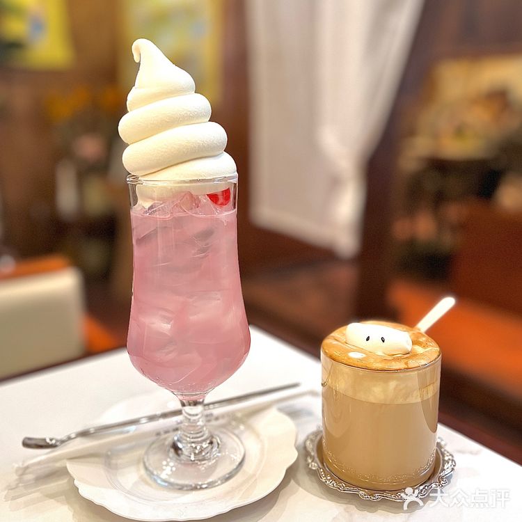 在上海书城！书城里藏了家日式漫画风料理店🤩