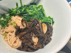 -一坐一忘云南菜(嘉里中心店)