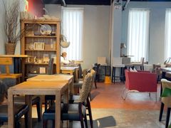 -房角石咖啡与书(吉大南校店)