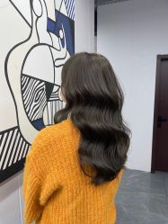 -茶发Salon·烫发染发理发