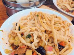 -王菊美食街·王菊面馆(总店)