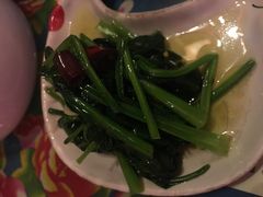-蘑菇私房菜小馆(杨家坪西城天街店)