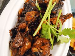 茶油焖黑鸡/只-茶油香闽南菜·花园餐厅(前埔店)