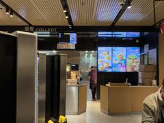 -麦当劳(中山公园龙之梦店)