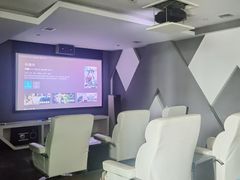 -上海宝宁宝马4S店