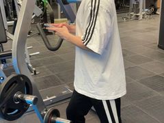 -滨力健身俱乐部