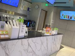 -奈雪的茶(亨特国际广场店)