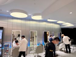 -PE SALON