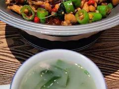 -佬湘楼·27年湘菜(天河都市广场店)