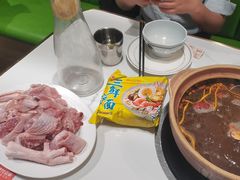 -菌小白火锅(时尚天河店)