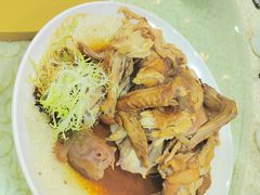-鹏城人家海鲜酒家·23年老字号(较场尾店)