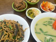 -三百碗宝应长鱼面(板仓街店)