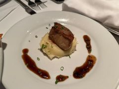 香煎鹅肝-茹丝葵经典牛排馆(上海外滩店)