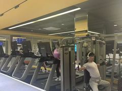 -超鹿运动(大唐世家店)