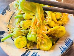 -Cuc Gach Quan Restaurant