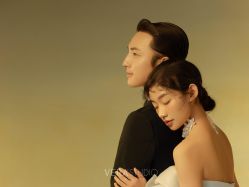 -至臻微拉婚纱摄影