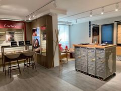 -目艮眼镜SHOWROOM(品牌集合店)