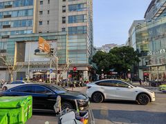 -必胜客(大宁路店)