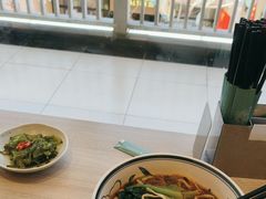 -康师傅私房牛肉面(马泉营奥莱店)