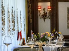 -马克西姆俄罗斯餐厅(通亚街店)