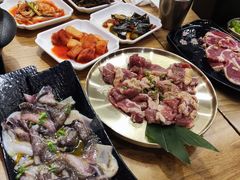 -青瓦餐厅·生鱼片·韩园烤肉(西塔店)
