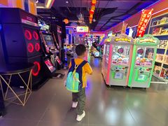 -星舰梦航(广百广场荔胜店)