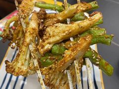 -许哥东北烧烤·铁丳烤串·宫后夹肉(繁花中心店)