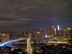 -全季酒店(重庆李子坝牛角沱地铁站店)