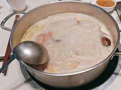 -煲王粤菜餐厅(中侨中心店)