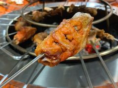 燕青翅中-炭虎子水浒烤肉(梦时代店)