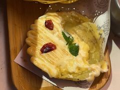 -鸣记脆皮烤鱼(三八广场店)