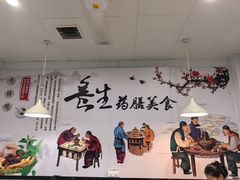 -光头药膳鸡(莱茵小镇店)