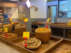 -新李记 · 口味菜馆(南郊公园店)