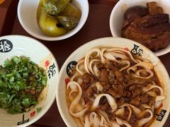 -任记七中刀削面(总店)