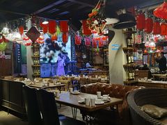 -胡桃里音乐餐厅(陶溪川店)(川湘赣菜·世界百大酒庄直供红酒·音乐表演)