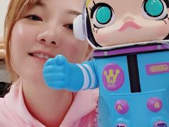 -泡泡玛特POPMART(上海环球港店)