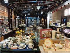 -钟书阁(松江泰晤士小镇店)