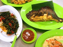 -明记烧鱼美味店